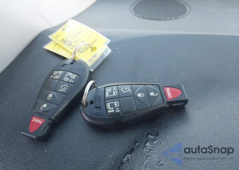 2013 Chrysler Town & Country Touring from USA, damaged, VIN 2C4RC1BG3DR810474